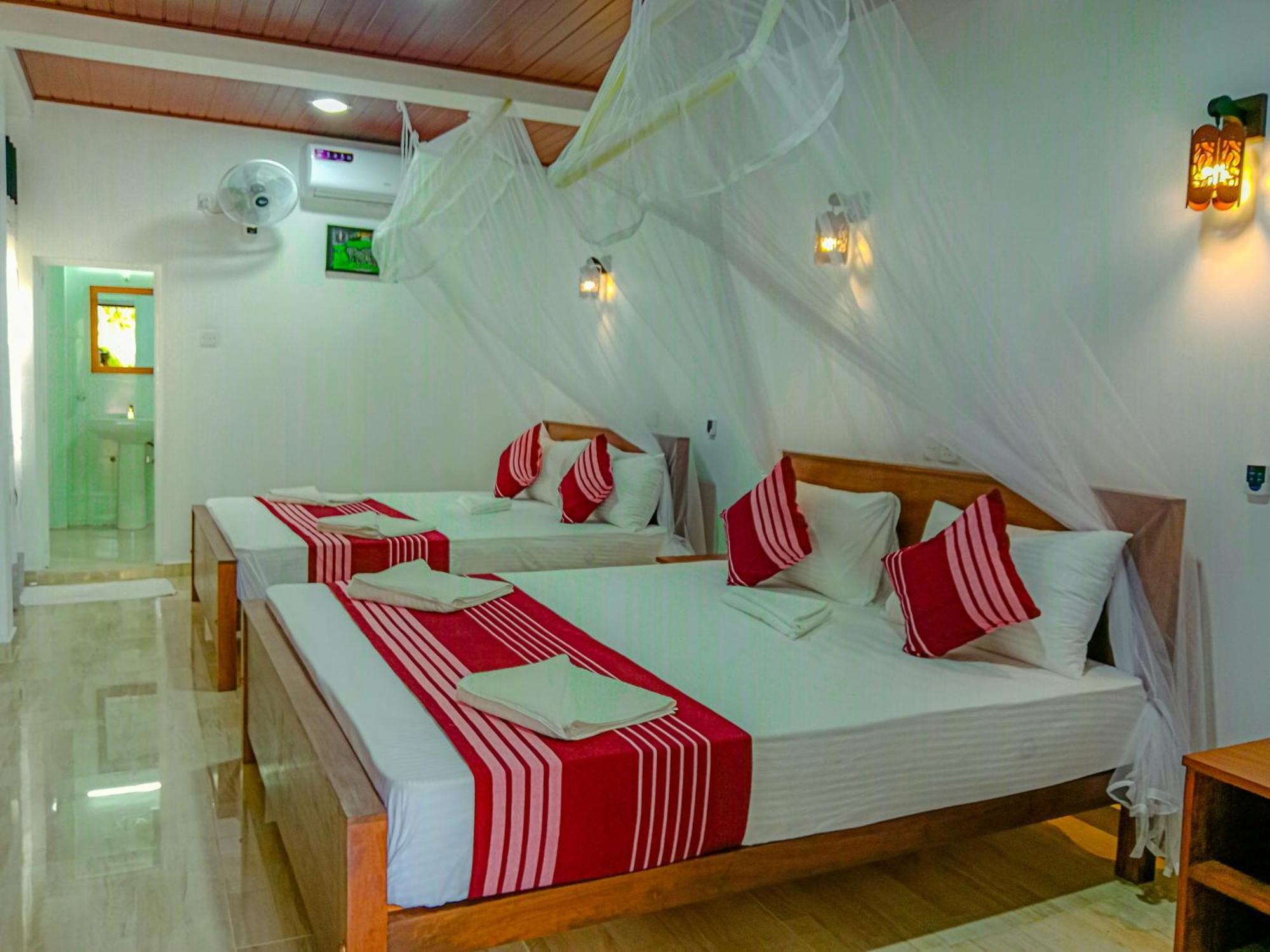 Sigiriya Peacock Homestay Εξωτερικό φωτογραφία