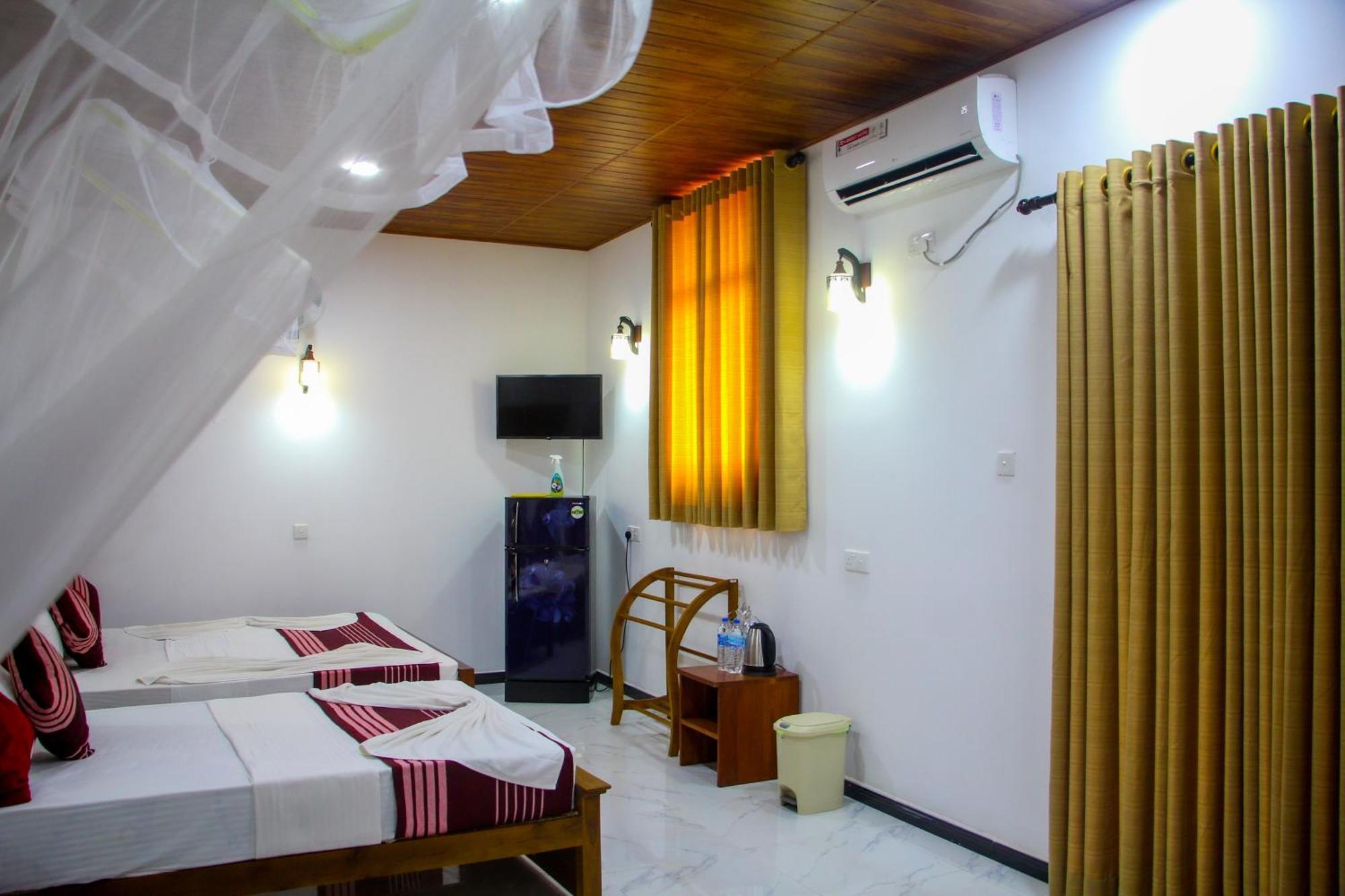 Sigiriya Peacock Homestay Εξωτερικό φωτογραφία