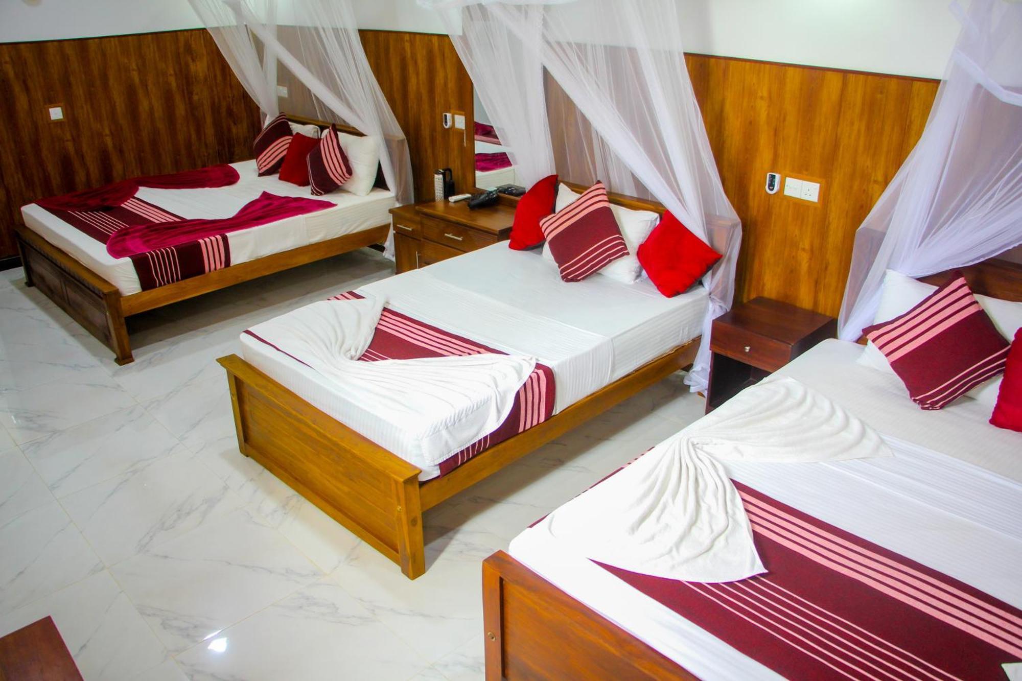Sigiriya Peacock Homestay Εξωτερικό φωτογραφία