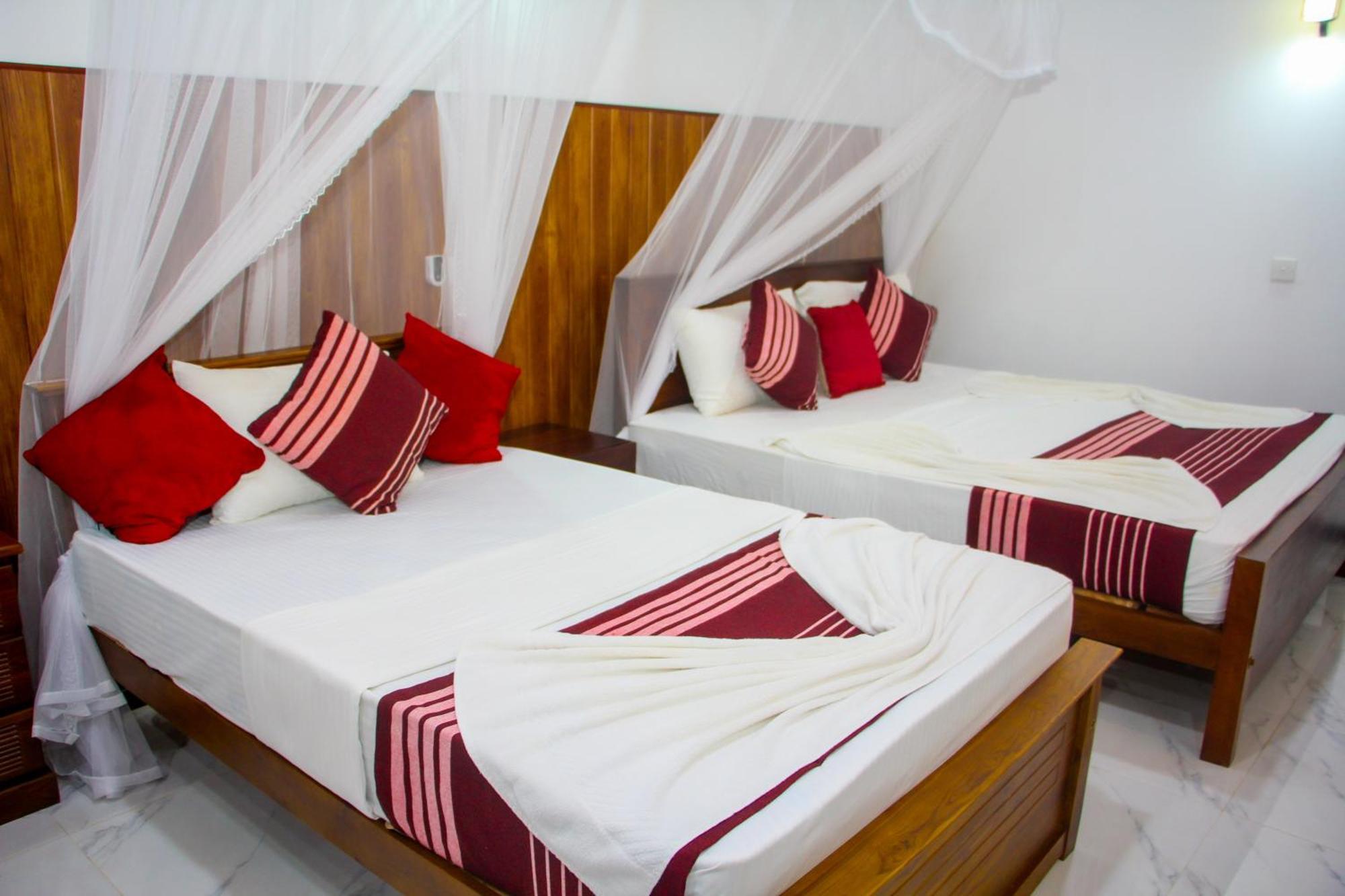 Sigiriya Peacock Homestay Εξωτερικό φωτογραφία