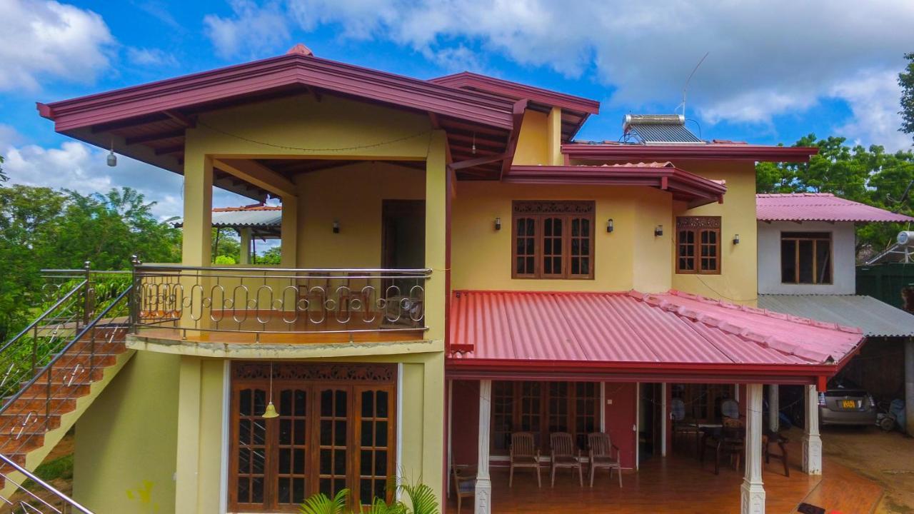 Sigiriya Peacock Homestay Εξωτερικό φωτογραφία